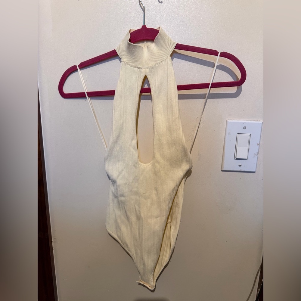 Zara Cream Ribbed Keyhole Halter Bodysuit